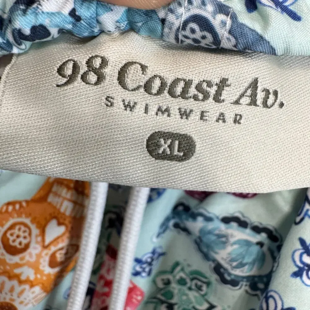 98 Coast Av. 98 coast